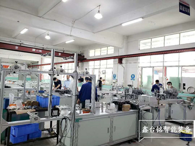 全自動平面口罩機一拖二生產(chǎn)線的應(yīng)用