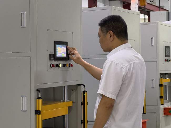 湖北伺服壓力機(jī)曲線顯示 湖北伺服壓力機(jī)曲線顯示